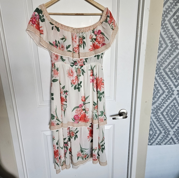 Lulu's Floral Print Summer Dress SZ L - Picture 6 of 7